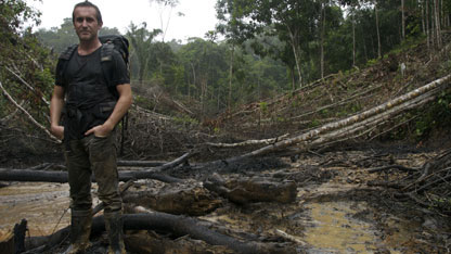 Bruce at the scene of the oil spill