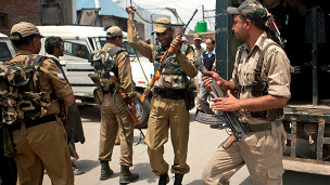 کشمیر پولیس