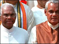 नारायणन और वाजपेयी