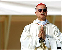 Cardeal Tarciso Bertone, secretário de Estado do Vaticano