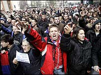 تظاهرات اعتراض آمیز مخالفان استقلال کوزوو در بلگراد