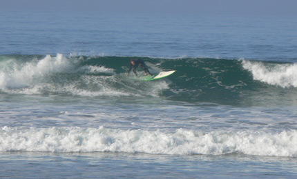 Kerry mails some stoke he got at Oceanside in San Diego. He's riding a Gary "Linden " fish. I hear theyre great boards. Pic: Kerry 07