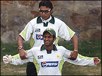 मलिक और कनेरिया