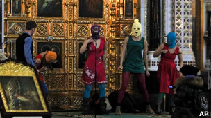 Участницы Pussy Riot в ХСС