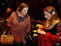 Fãs vestiram roupas dos personagens em Nova York