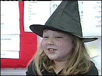 Aluna assiste aula vestida de Harry Potter