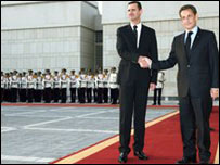 استقبال اسد از سارکوزی در دمشق