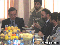 اعضای گروه حقيقت ياب سازمان ملل متحد، در مهمانی عطا محمد نور والی بلخ