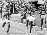 Tommie Smith şi John Carlos 