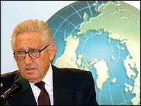 अमरीका के पूर्व विदेश मंत्री हेनरी किसिंजर (फ़ाइल फ़ोटो)