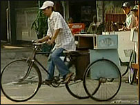 Alfaiate de rua na Indonésia