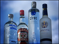 Votka şişeleri