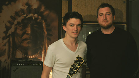 Bare Left - O'r Stafell Fyw