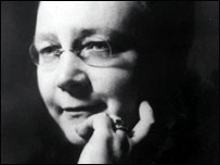 Dorothy L Sayers