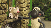 Shaun befriends a mouse