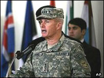 NATO'nun yeni komutanı McNeill