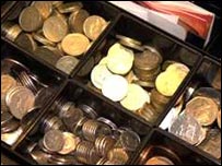 Гроші в касі