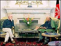 پتر اشتروک و حامد کرزی