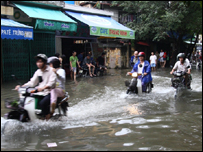 Hà Nội những ngày ngập nước