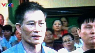 Blogger Điếu Cày tại tòa