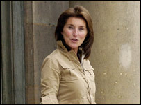 Soţia preşedintelui Franţei, în vizită în Libia