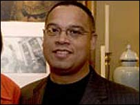 کيت اليسون، عکس از وبسايت انتخاباتی آقای اليسون