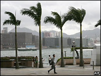 Bão vào Quảng Đông với gió mạnh