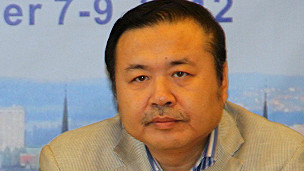 中國國務院改革雜誌社前社長，獨立研究者李偉東