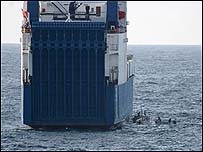 Українське судно Фаїна й надалі залишається під контролем піратів