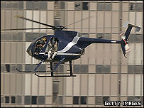 يک هليکوپتر متعلق به پيمانکاران خصوصی در حال گشت زنی در بغداد