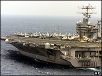 يو اس اس آبراهام لينکلن در آبهای ساحلی اندونزی