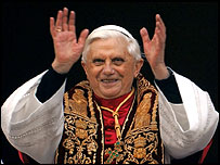 Bento 16 'vende' até cerveja e lingüiça na Alemanha