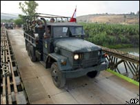 Soldados libaneses chegam ao sul do país