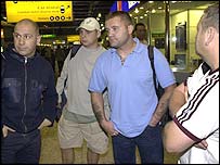 Англійських вболівальників депортували з Туреччини