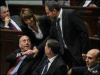 اهود اولمرت، نخست وزیر اسرائیل و آویگدور لیبرمن، رئیس حزب اسرائیل، خانه ما 