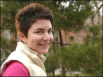 伦敦大学亚非学院博士生 殷海洁