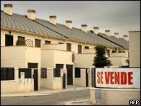 Placa de "vende-se" em Aranjuez, na Espanha