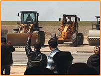 په افغانستان کې د سرک جوړلو بهير