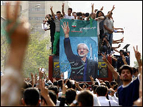 Tahran'da yapılan gösteri