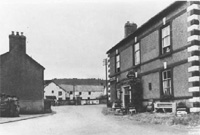 Hen lun o ganol y pentref