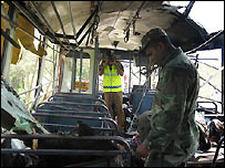 क्षतिग्रस्त बस