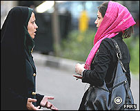 برخورد با زنان - عکس آرشیوی