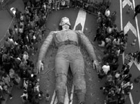 The Giant who fell out of the sky (by Jordi Bover)