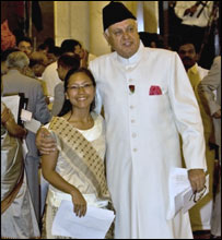 फ़ारुक़ अब्दुल्ला के साथ अगाथा संगमा