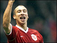 هنريک لارسن