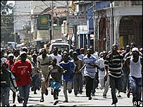 Alta dos preços dos alimentos gerou protestos no Haiti