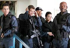 S.W.A.T. Team L to R: Colin Farrell, Josh Charles, LL Cool J, Michelle Rodriguez, Samuel L Jackson