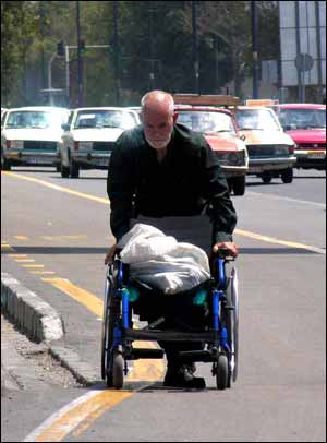 مازيار نيک خلق