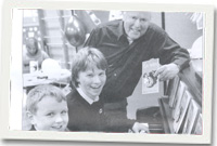 Gareth William Jones gyda Math Roberts a James Hancoch-Evans