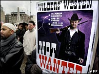 تظاهرات در مخالفت با فیلم خیرت ویلدرز در آمستردام - مارس 2008